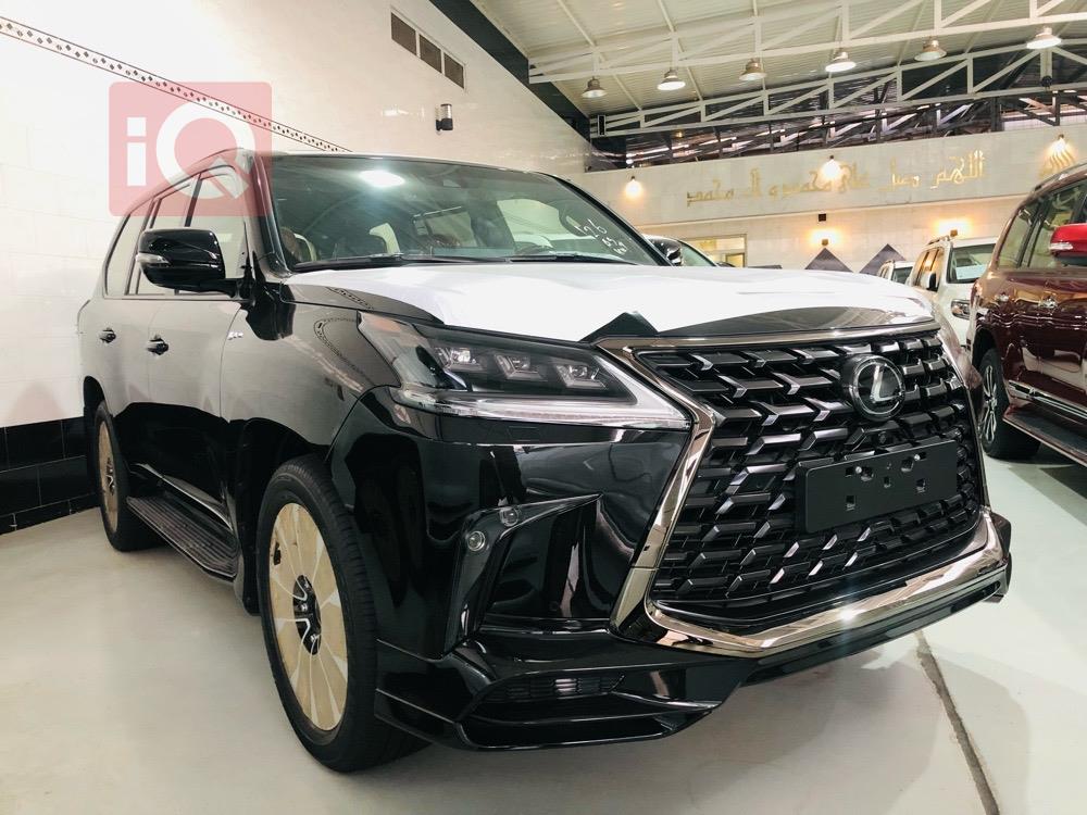 Lexus LX